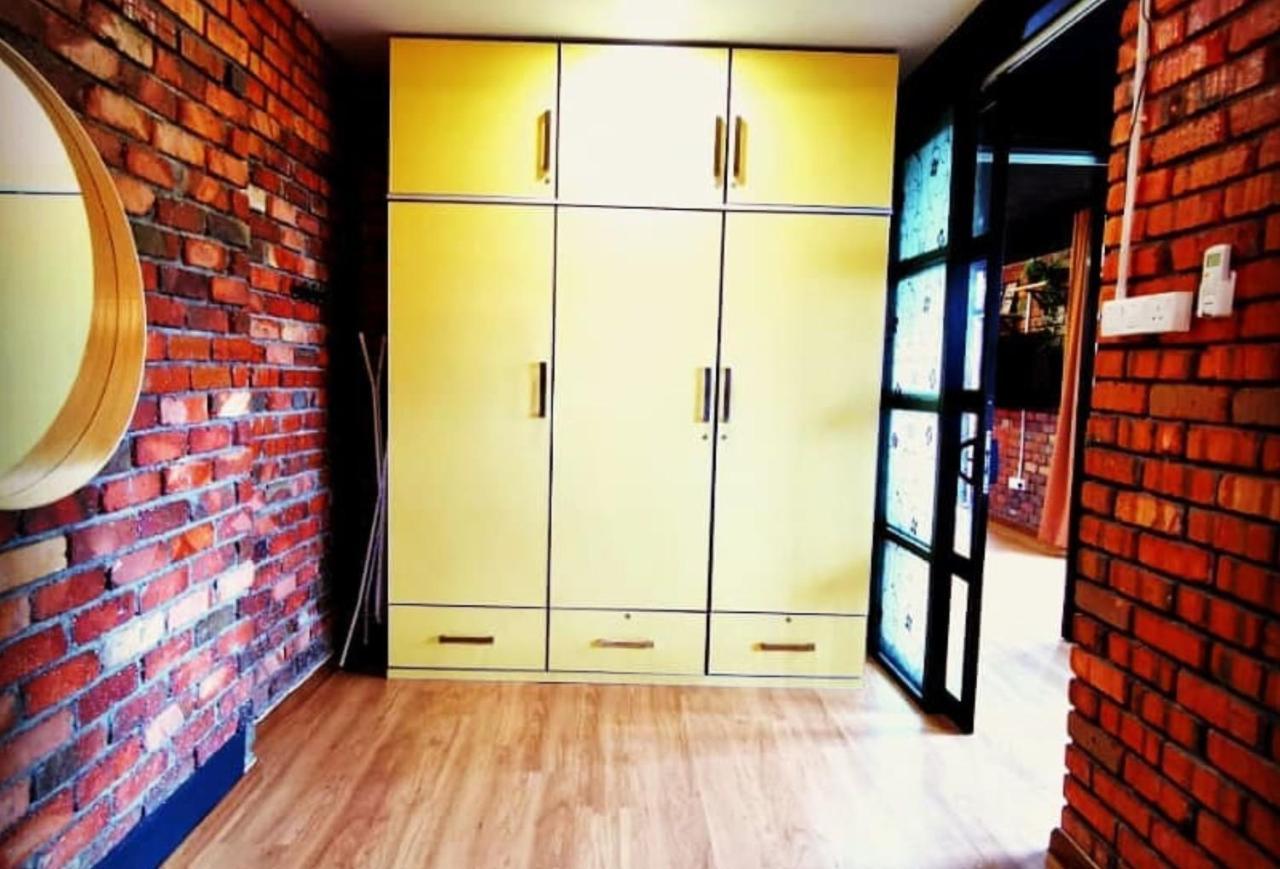 塔克帕丁泳池小屋 甲抛峇底 外观 照片