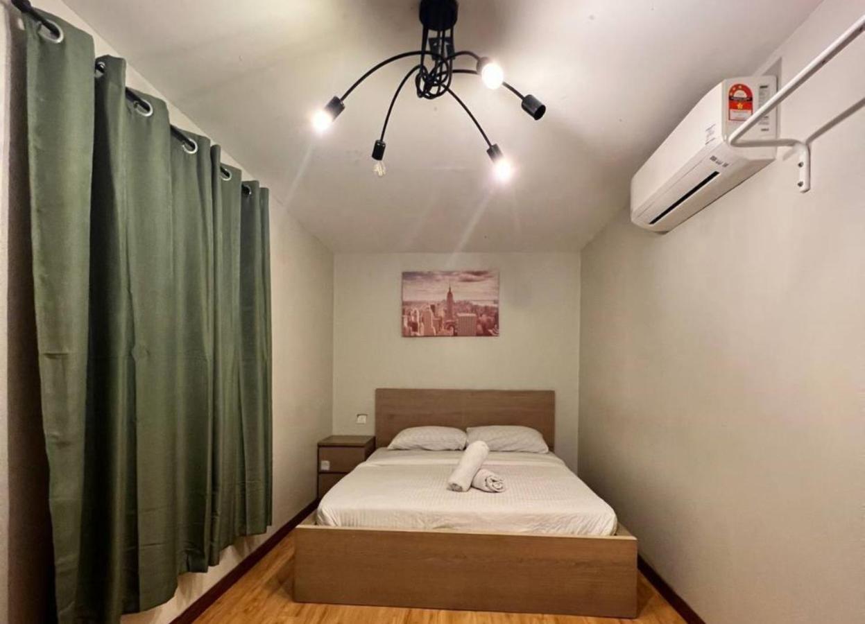 塔克帕丁泳池小屋 甲抛峇底 外观 照片